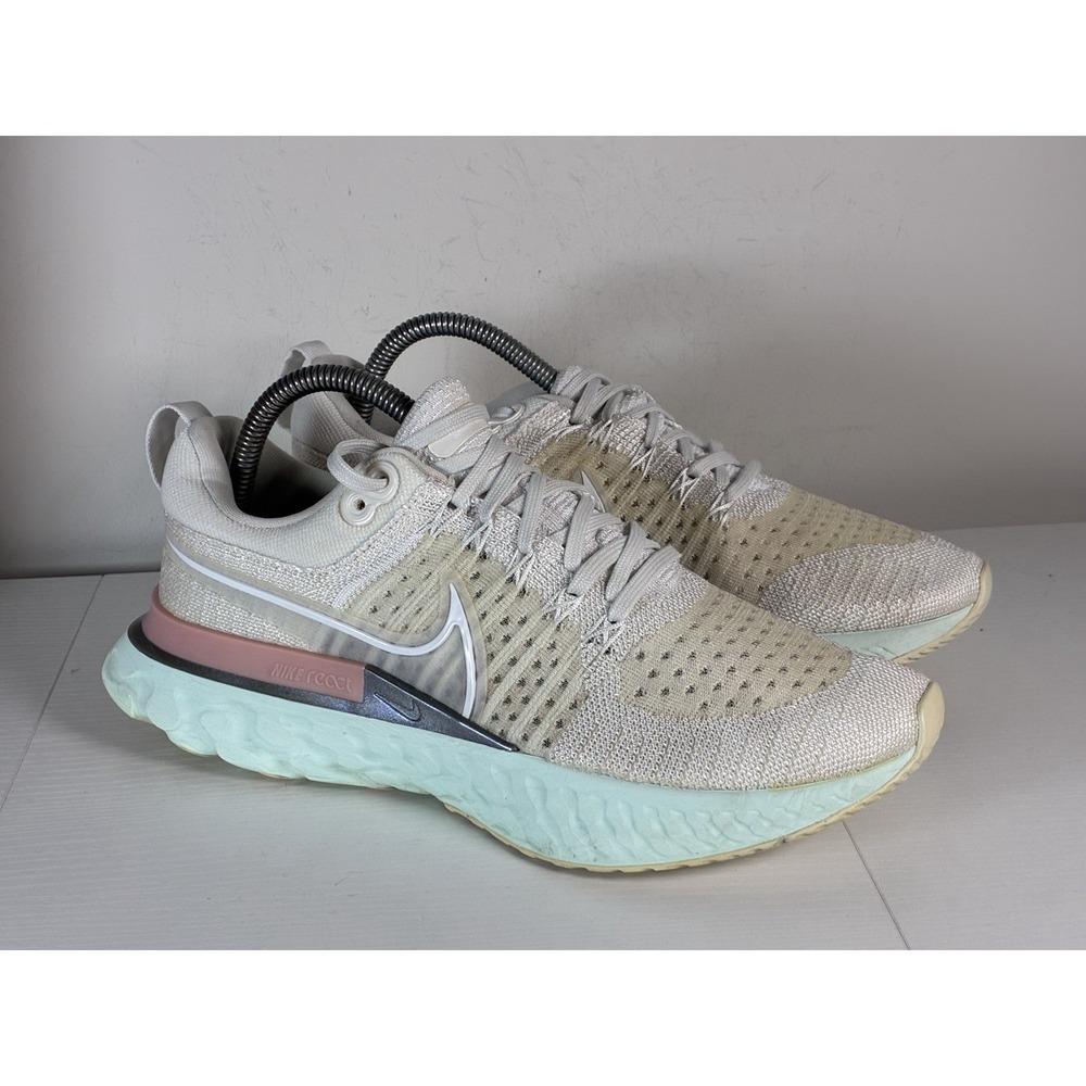 NIKE React Infinity 2 Flyknit Running Training Shoes Womens Size 9.5